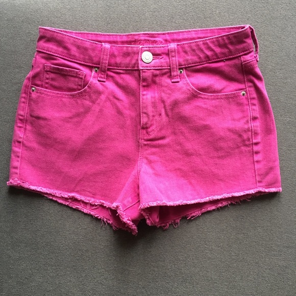 🔴Pink frayed hem shorts - Picture 3 of 6